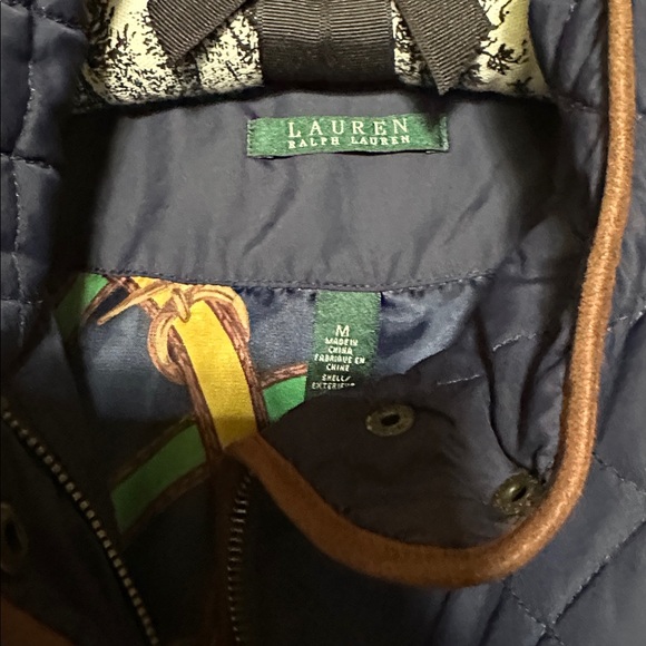 Ralph Lauren Quilted Barn Navy Blue  Woman's Jacket size M - Picture 2 of 6